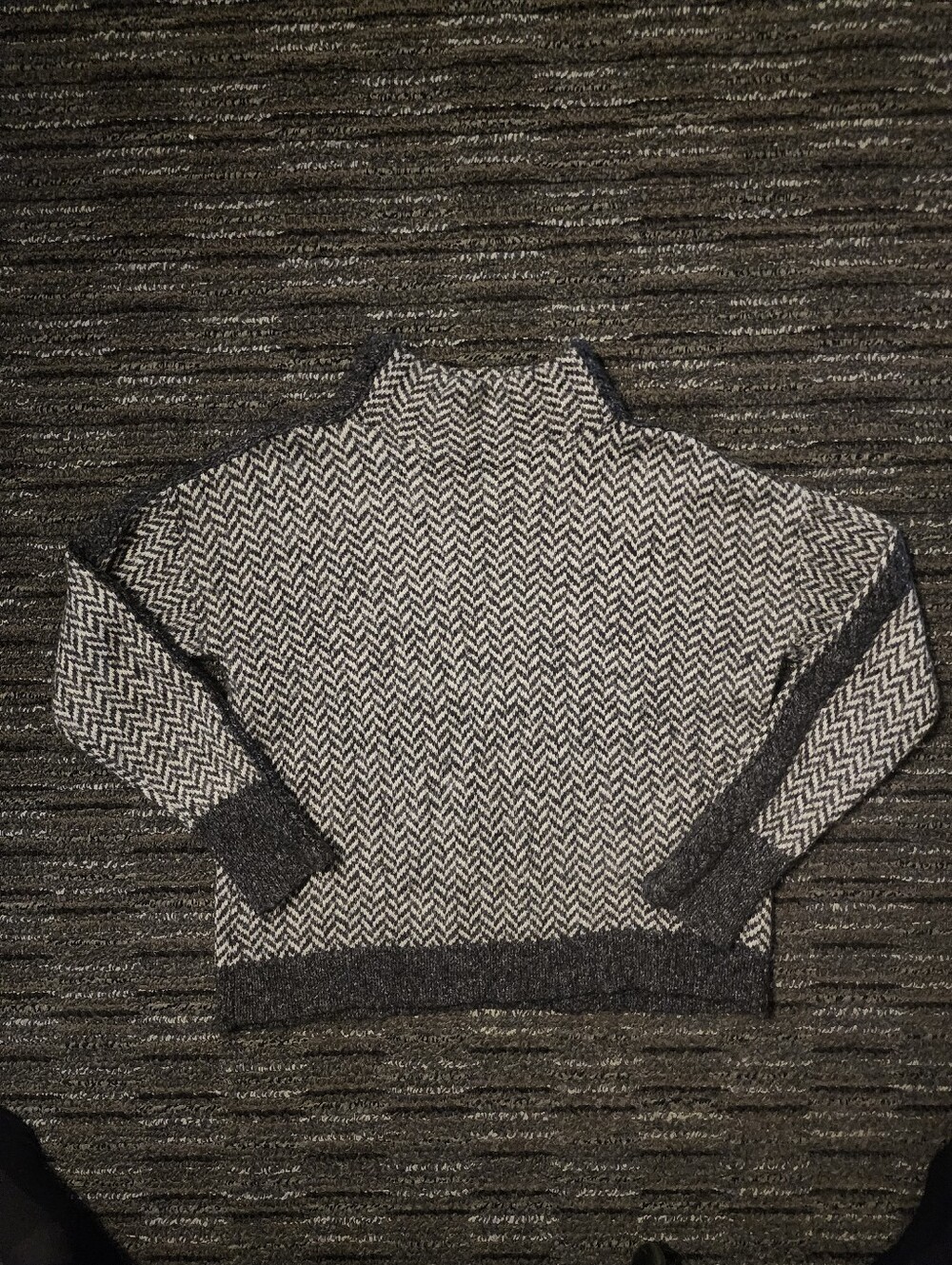 Splendid Mock Neck Sweater Gray Chevron Knit Pullover Women's Small S Wool Blend